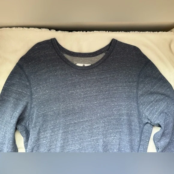 Men’s Reigning Champ lightweight Crewneck - Picture 3 of 12